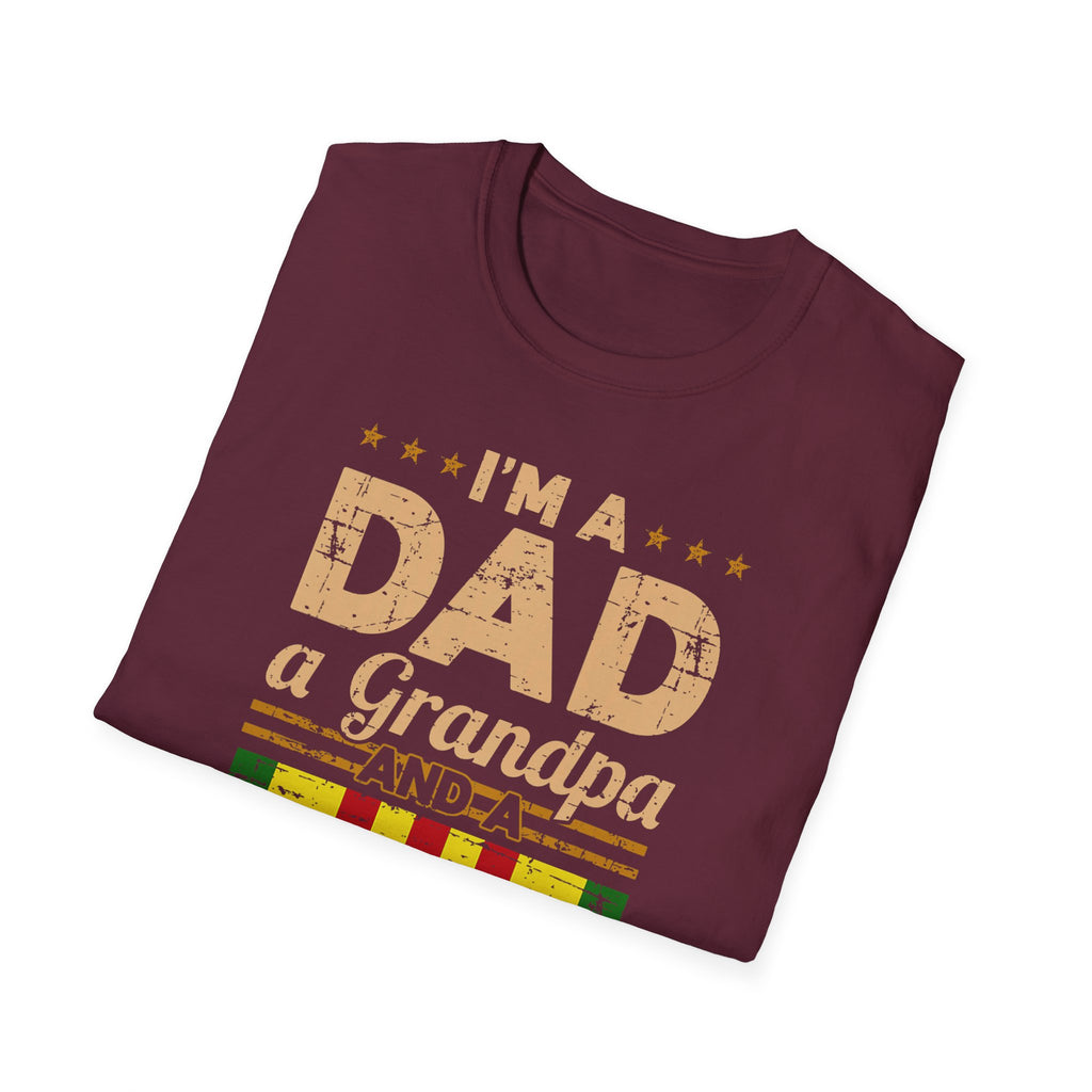 I'm a Dad a Grandpa and a Vietnam Veteran T-Shirt | Military Ribbon Tee
