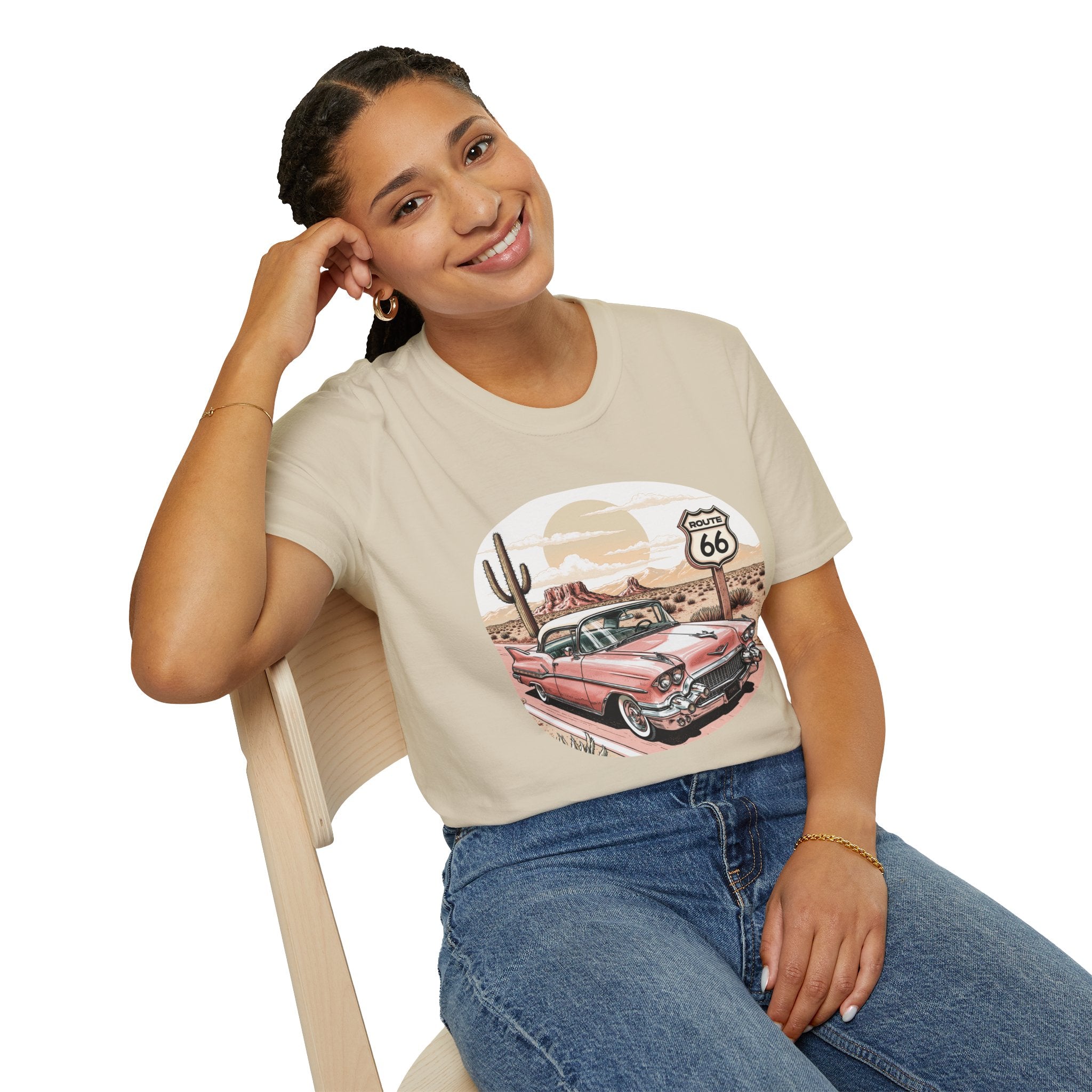 Retro Pink Classic Car Route 66 T-Shirt | Desert Cactus Vintage Roadtrip