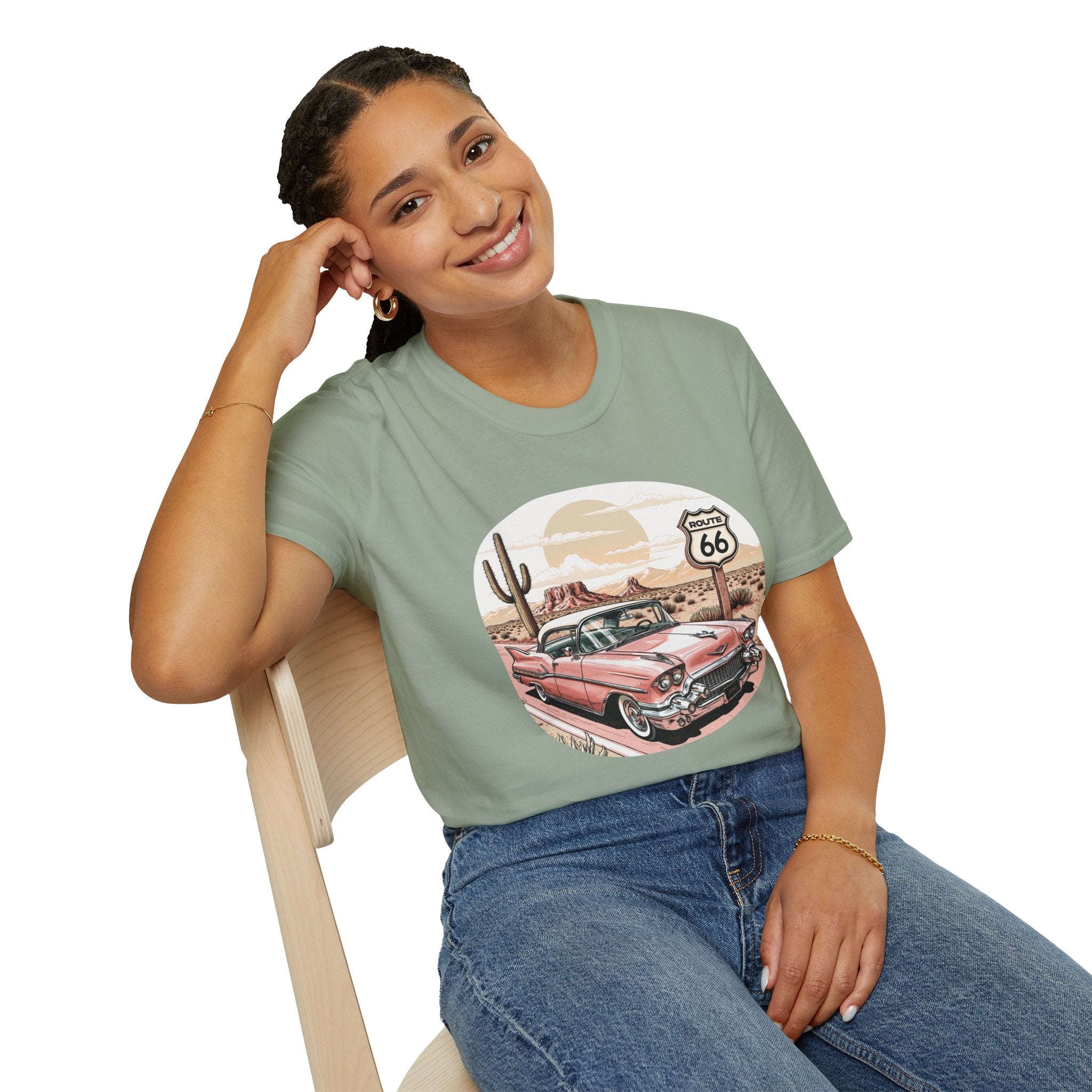 Retro Pink Classic Car Route 66 T-Shirt | Desert Cactus Vintage Roadtrip