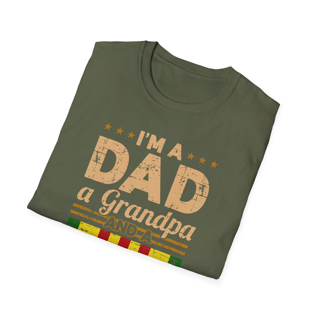 I'm a Dad a Grandpa and a Vietnam Veteran T-Shirt | Military Ribbon Tee