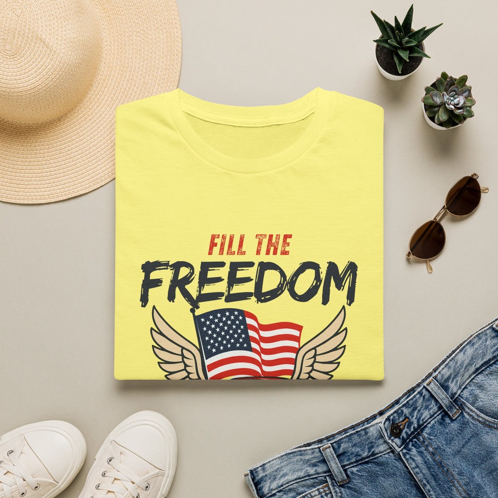 Fill the Freedom Vintage Car T-Shirt | American Flag Wings Chicago to Santa Monica Route 66