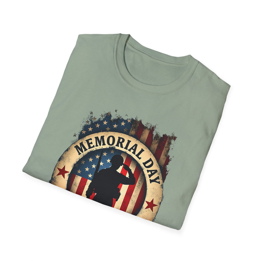 Memorial Day Remember & Honor T-Shirt | Soldier Silhouette American Flag