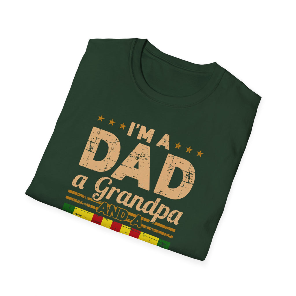 I'm a Dad a Grandpa and a Vietnam Veteran T-Shirt | Military Ribbon Tee