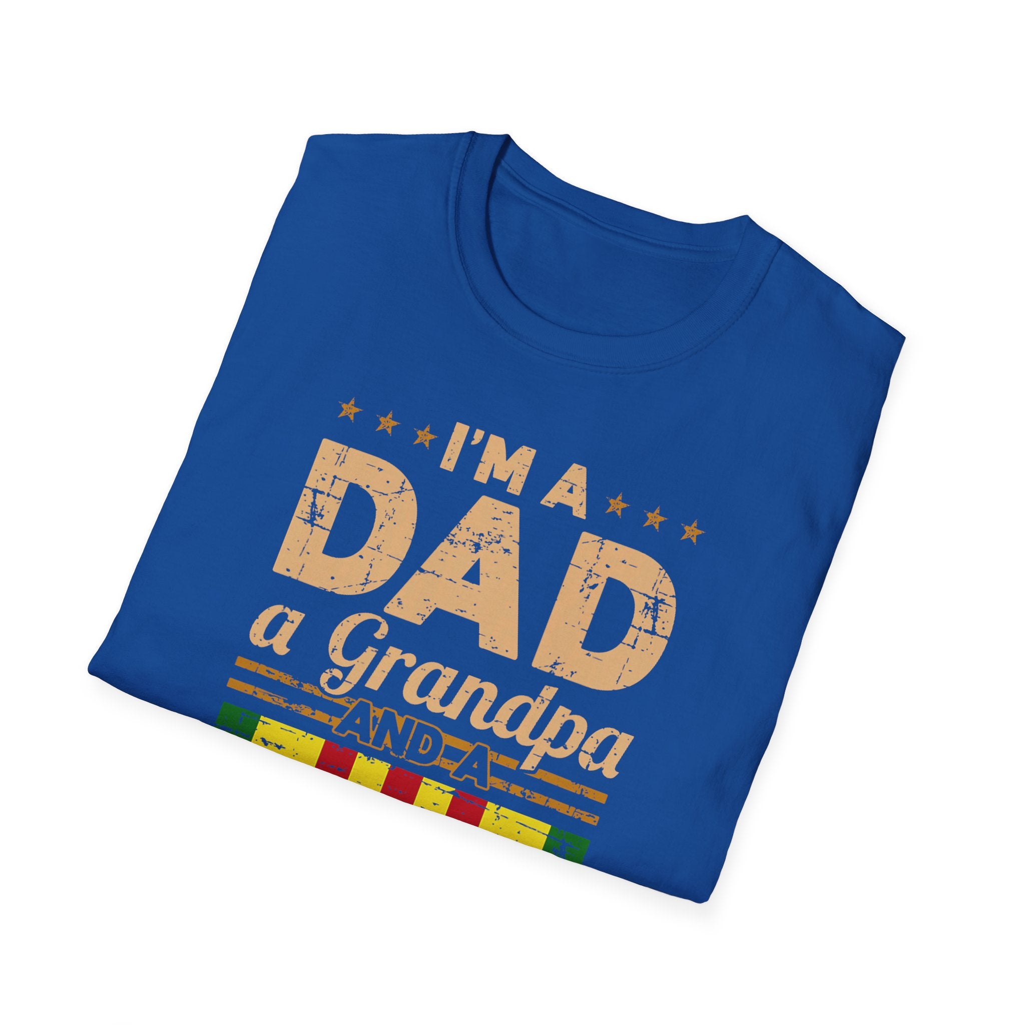 I'm a Dad a Grandpa and a Vietnam Veteran T-Shirt | Military Ribbon Tee