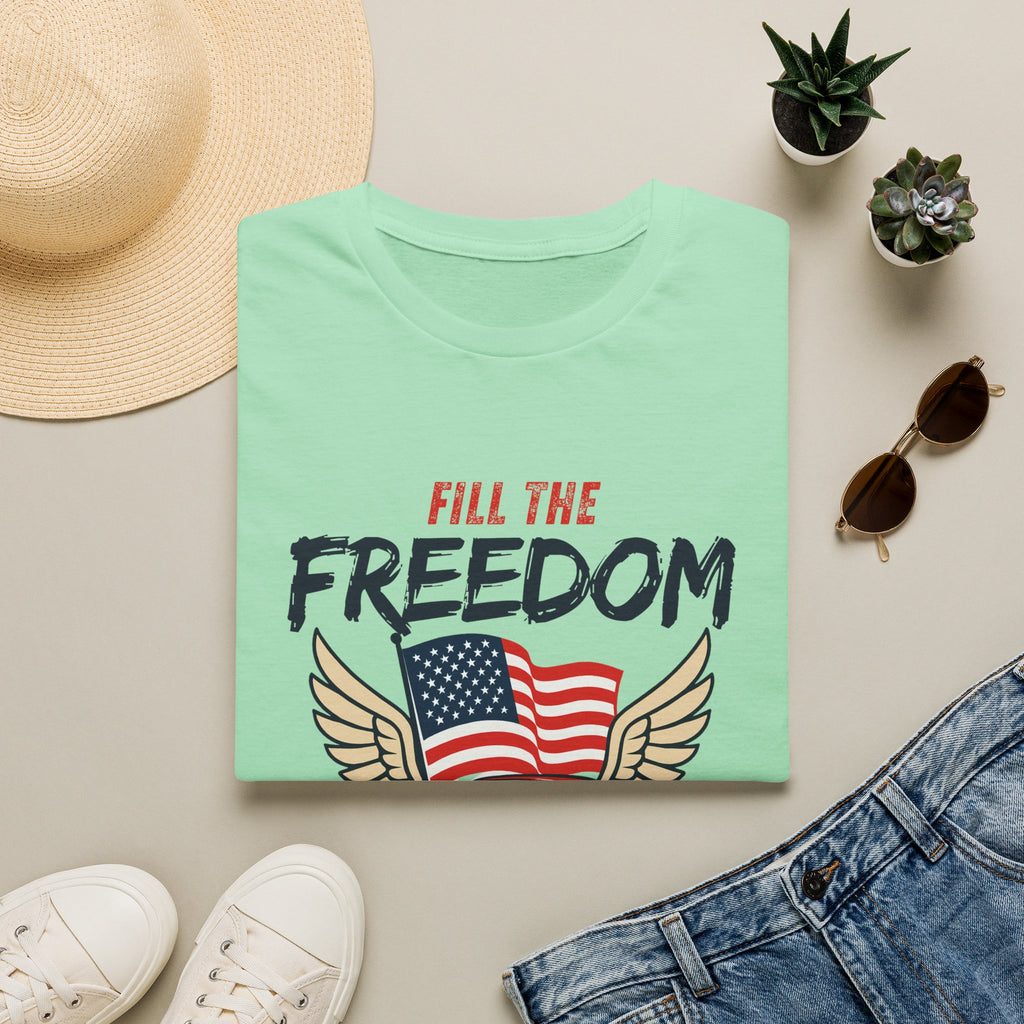 Fill the Freedom Vintage Car T-Shirt | American Flag Wings Chicago to Santa Monica Route 66