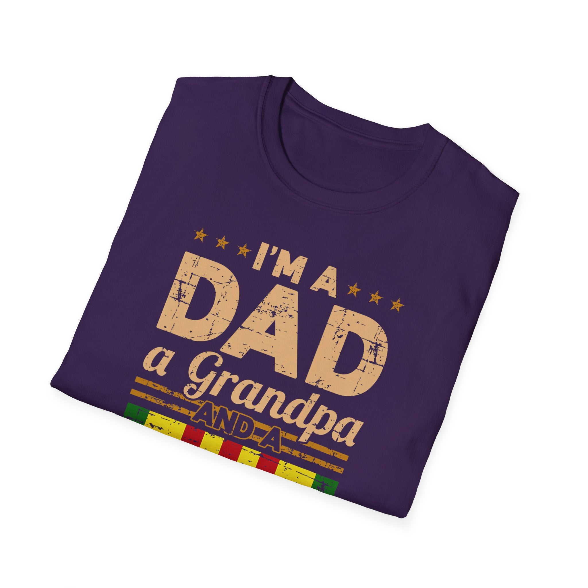 I'm a Dad a Grandpa and a Vietnam Veteran T-Shirt | Military Ribbon Tee