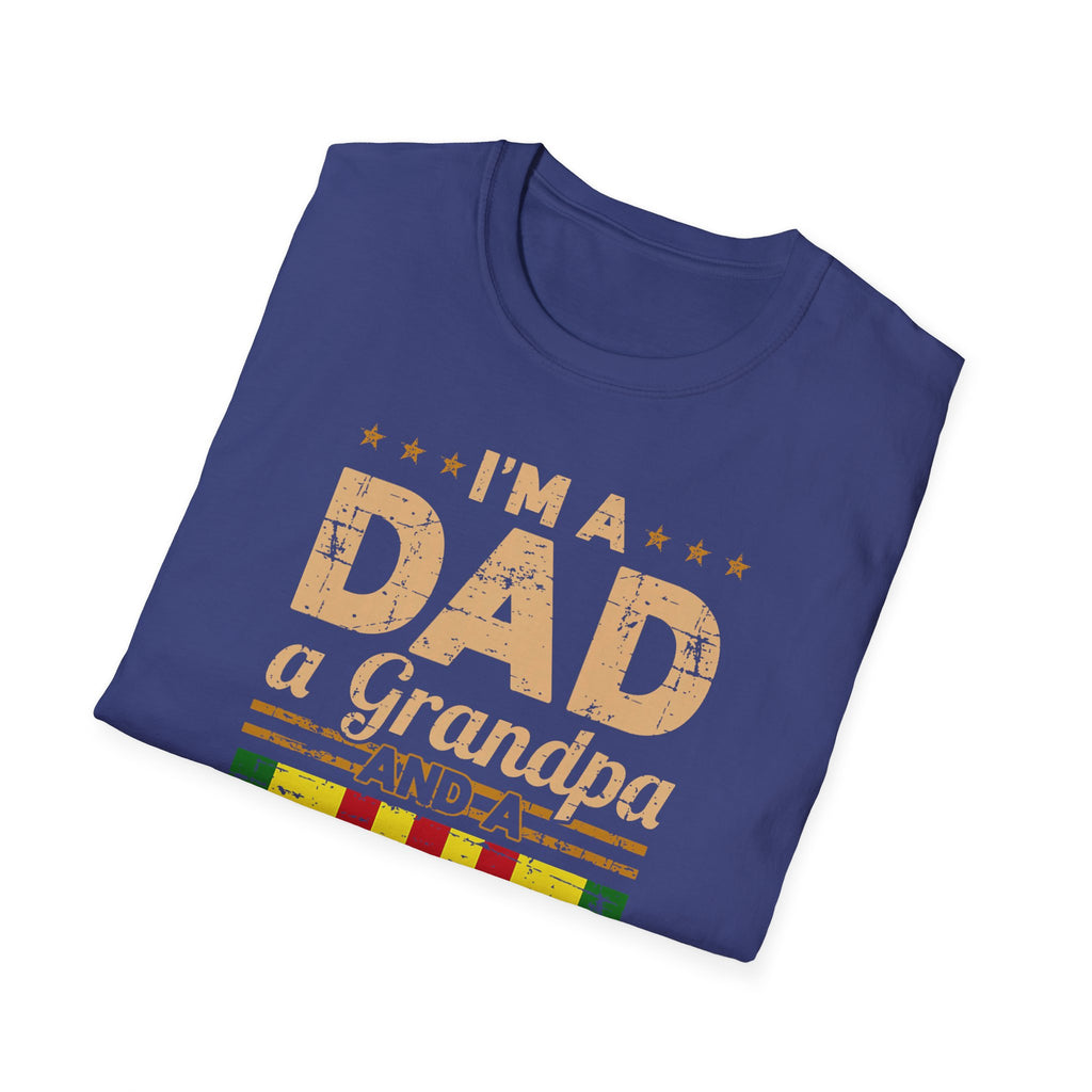 I'm a Dad a Grandpa and a Vietnam Veteran T-Shirt | Military Ribbon Tee