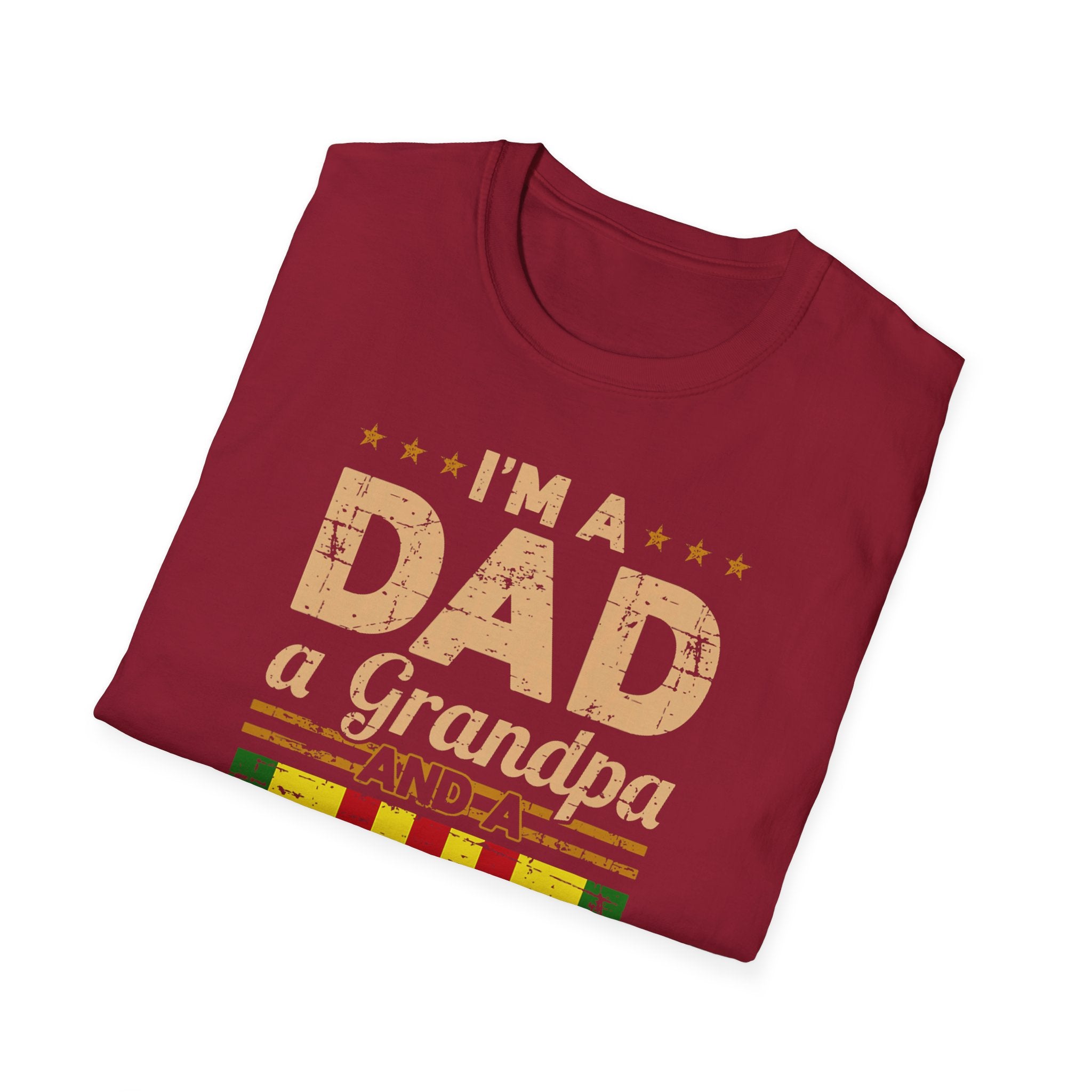 I'm a Dad a Grandpa and a Vietnam Veteran T-Shirt | Military Ribbon Tee