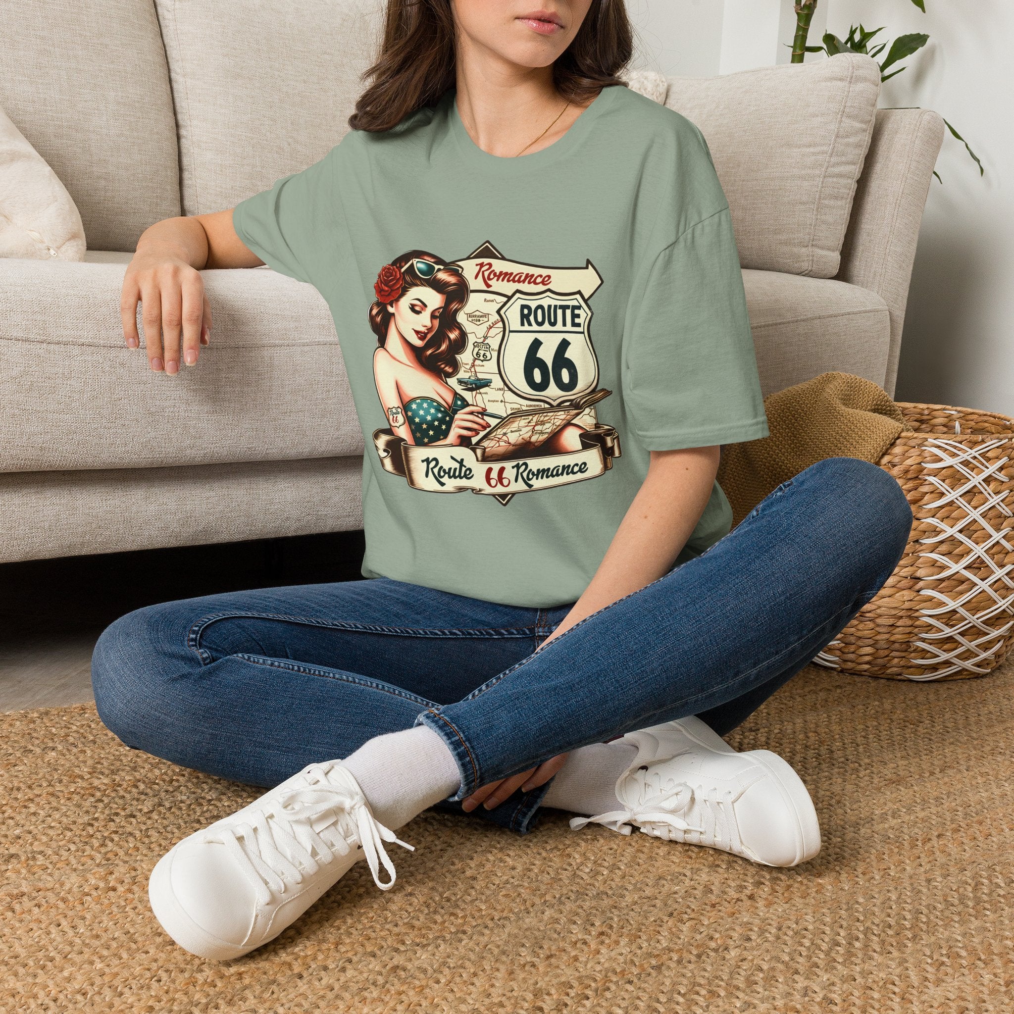 Pinup Girl Route 66 T-Shirt | Vintage Roadtrip Retro Sign